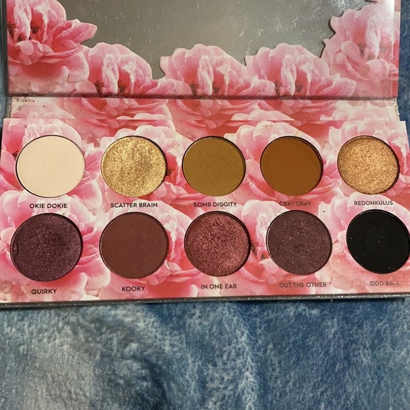 Laura Lee Los Angeles Other - laura lee los angeles cats pajamas eyeshadow palette